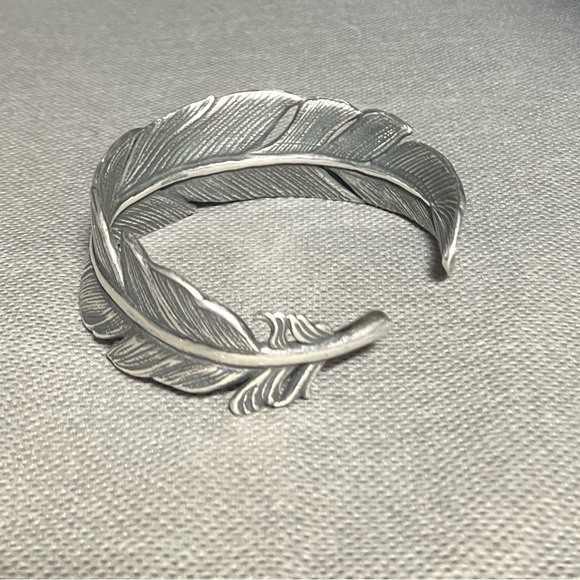 James Avery Sterling Silver Feather Cuff Bracelet (RETIRED) - fit S-M wrist size - Picture 2 of 9